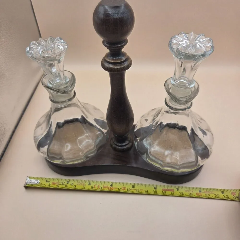 Unbranded glass oil